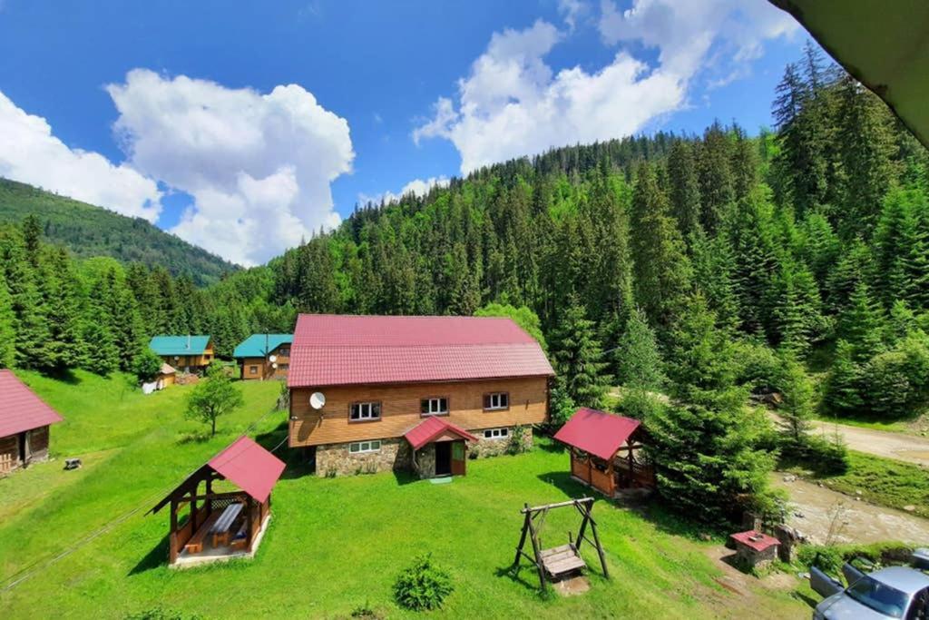Номер 6 Садиба У Ані Felsőszinevér Kültér fotó